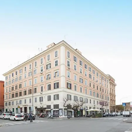 Casa D'artista Con Soffitti D'epoca Vicino Termini *